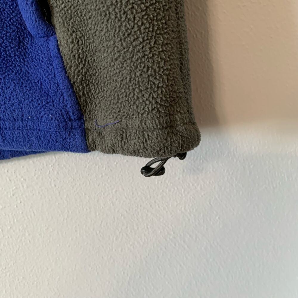 The North Face  Women's Full Zip Fleece Vest L Blue Gray Zip Pockets Warm - Picture 4 of 16